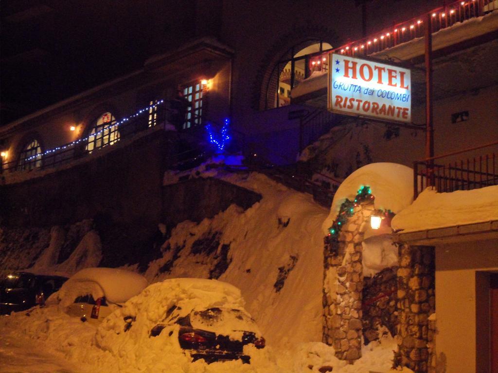 Hotel Grotta dei Colombi Scanno Esterno foto