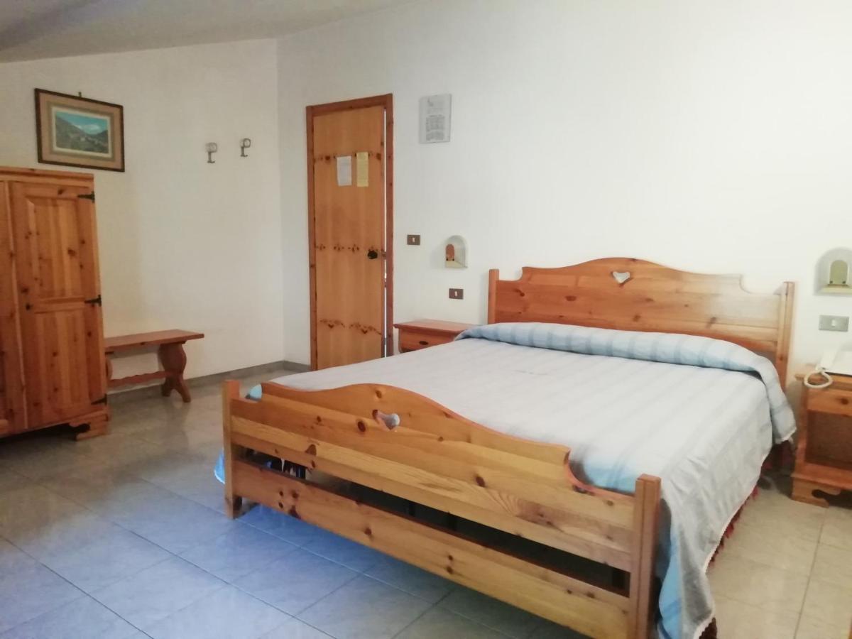 Hotel Grotta dei Colombi Scanno Esterno foto