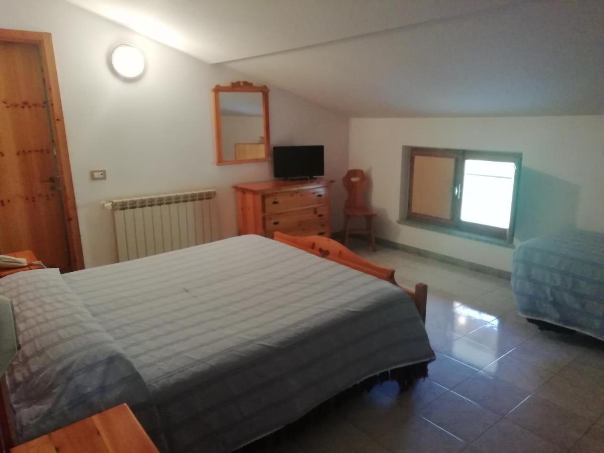 Hotel Grotta dei Colombi Scanno Esterno foto