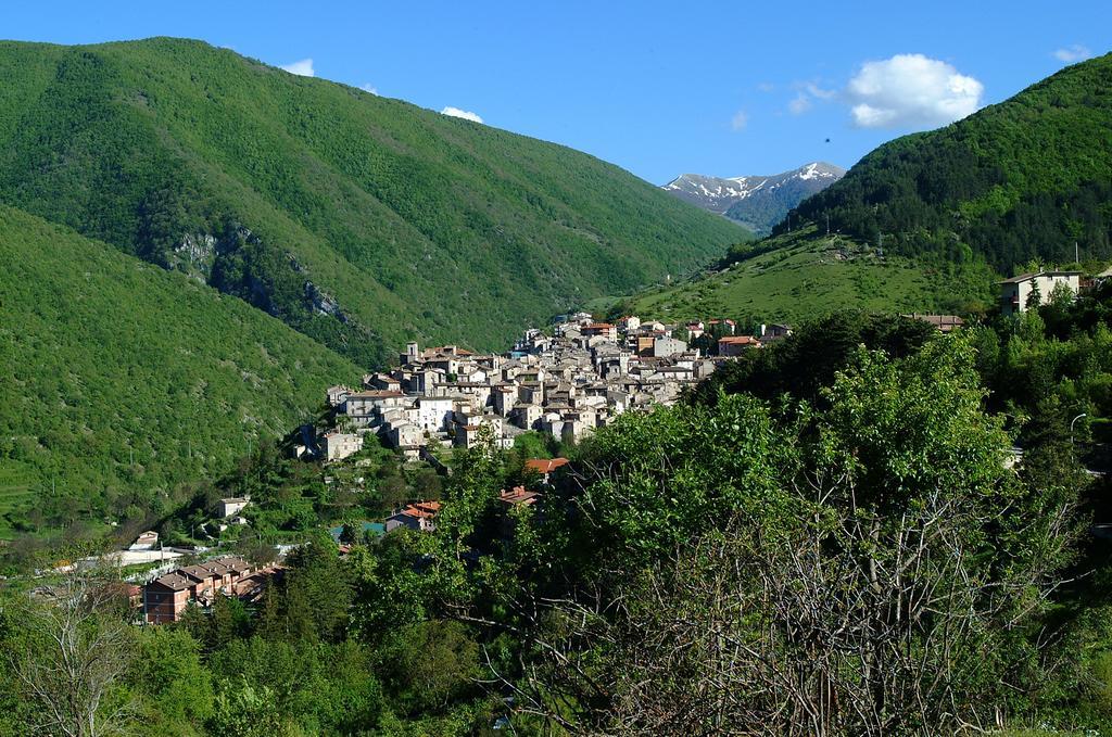 Hotel Grotta dei Colombi Scanno Esterno foto