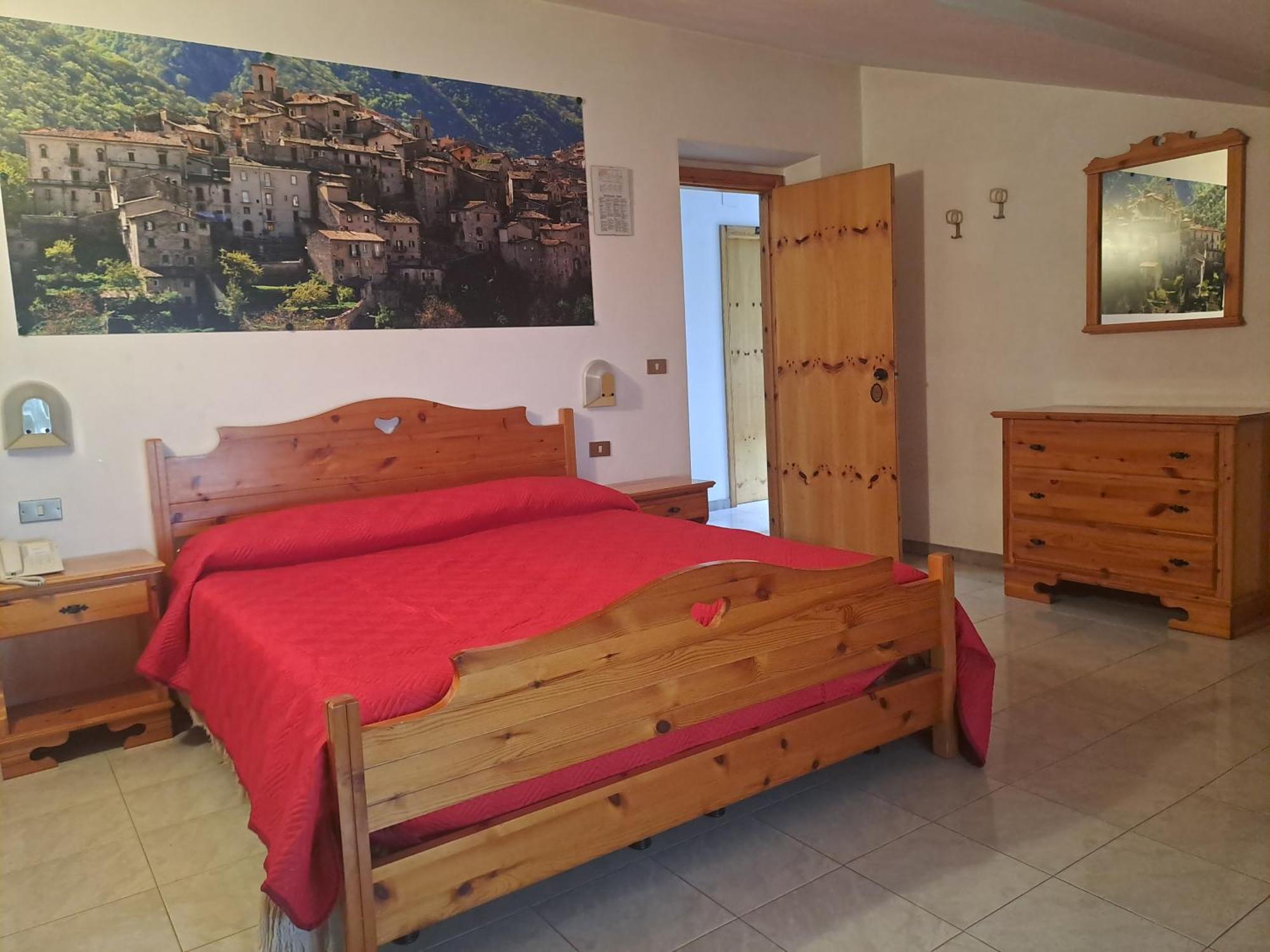 Hotel Grotta dei Colombi Scanno Esterno foto